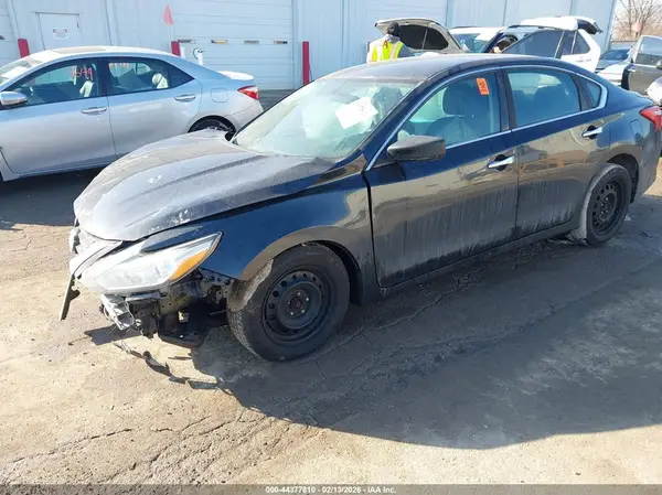 1N4AL3AP3HN317770 2017 NISSAN ALTIMA - Image 2