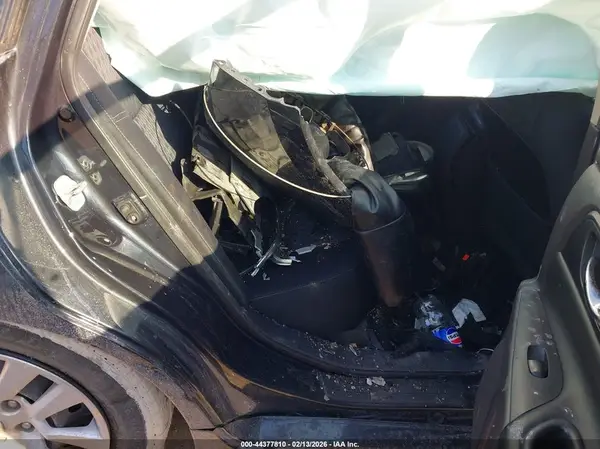 1N4AL3AP3HN317770 2017 NISSAN ALTIMA - Image 8
