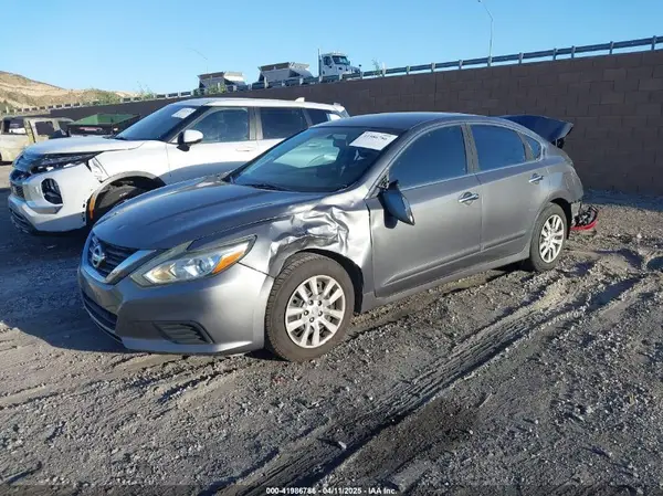 1N4AL3AP3HN318675 2017 NISSAN ALTIMA - Image 2
