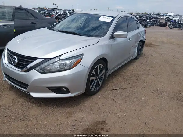 1N4AL3AP3HN320023 2017 NISSAN ALTIMA - Image 2