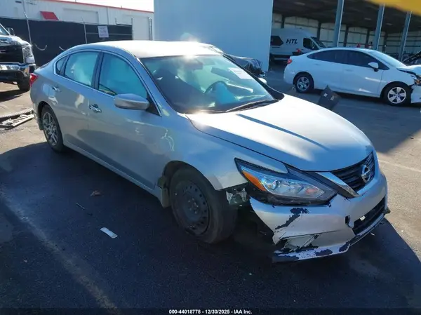 1N4AL3AP3HN320149 2017 NISSAN ALTIMA - Image 1