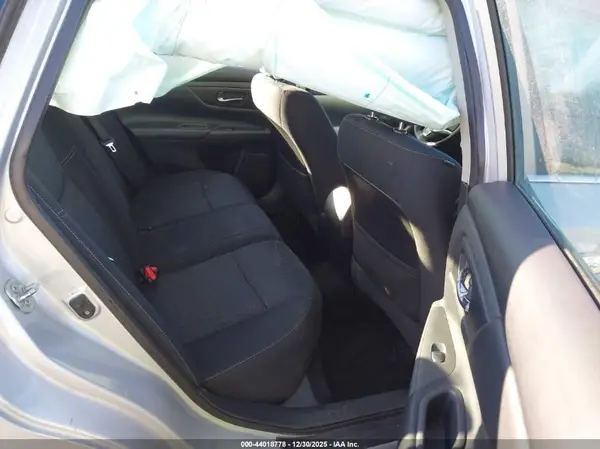 1N4AL3AP3HN320149 2017 NISSAN ALTIMA - Image 8