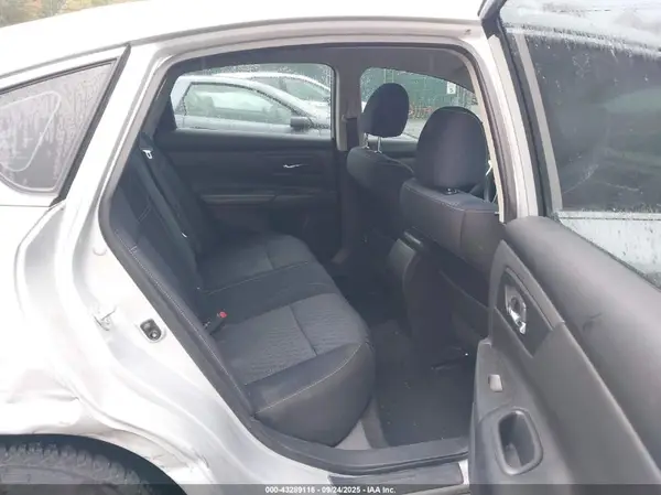 1N4AL3AP3HN320796 2017 NISSAN ALTIMA - Image 8