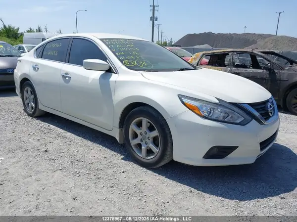 1N4AL3AP3HN321253 2017 NISSAN ALTIMA - Image 1