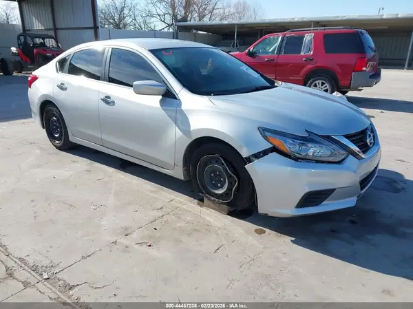 1N4AL3AP3HN322144 2017 NISSAN ALTIMA - Image 1
