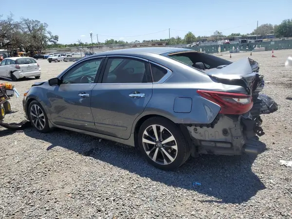 1N4AL3AP3HN322631 2017 NISSAN ALTIMA - Image 2
