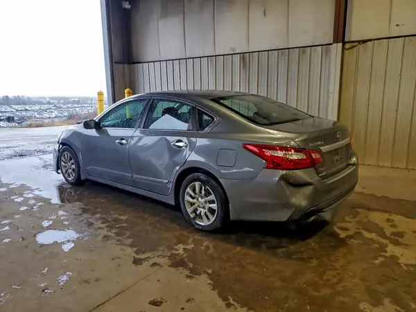 1N4AL3AP3HN322807 2017 NISSAN ALTIMA - Image 2