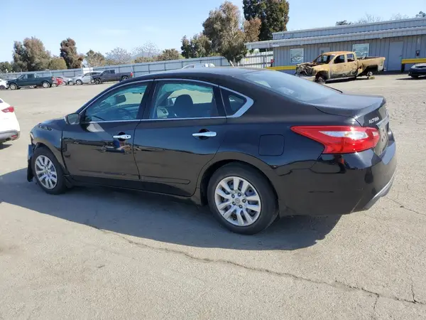 1N4AL3AP3HN328672 2017 NISSAN ALTIMA - Image 2