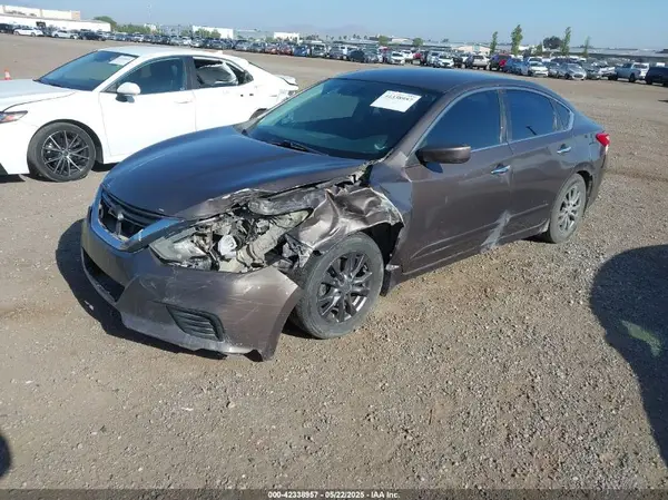 1N4AL3AP3HN328798 2017 NISSAN ALTIMA - Image 2
