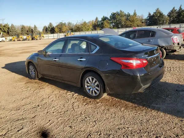 1N4AL3AP3HN330132 2017 NISSAN ALTIMA - Image 2