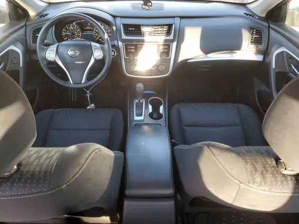 1N4AL3AP3HN330132 2017 NISSAN ALTIMA - Image 8
