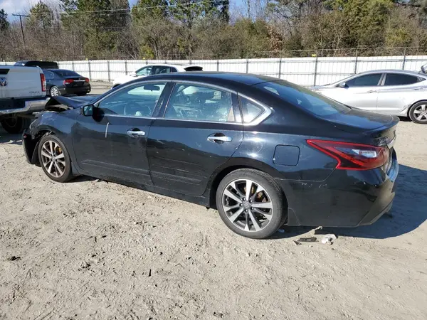 1N4AL3AP3HN332186 2017 NISSAN ALTIMA - Image 2