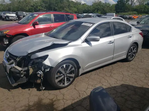 1N4AL3AP3HN333578 2017 NISSAN ALTIMA - Image 1