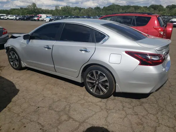 1N4AL3AP3HN333578 2017 NISSAN ALTIMA - Image 2