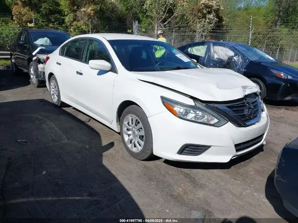1N4AL3AP3HN336285 2017 NISSAN ALTIMA - Image 1