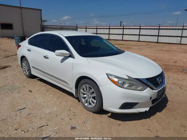 1N4AL3AP3HN336805 2017 NISSAN ALTIMA - Image 1