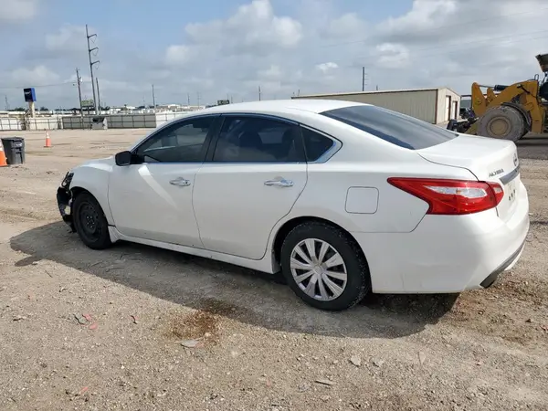 1N4AL3AP3HN337078 2017 NISSAN ALTIMA - Image 2