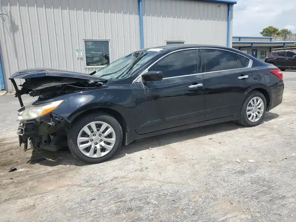 1N4AL3AP3HN344614 2017 NISSAN ALTIMA - Image 1