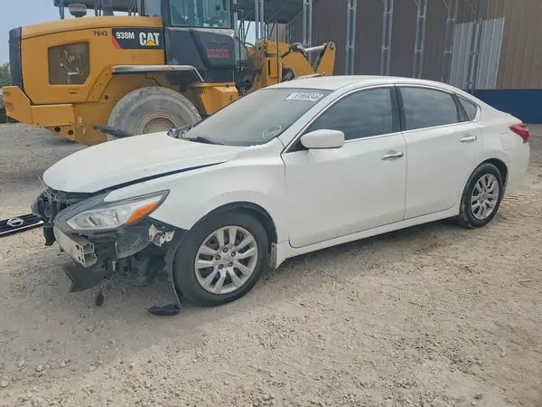 1N4AL3AP3HN348243 2017 NISSAN ALTIMA - Image 1