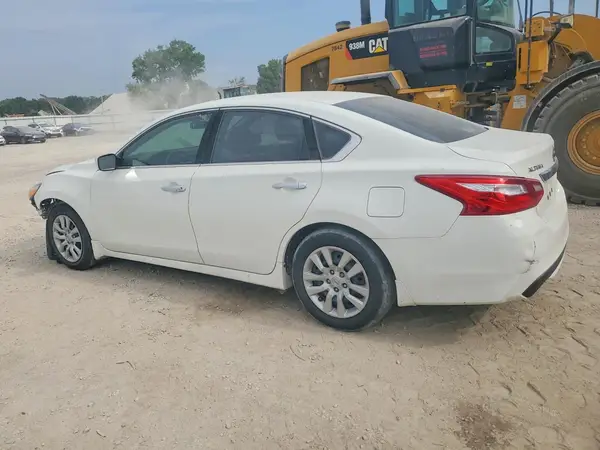 1N4AL3AP3HN348243 2017 NISSAN ALTIMA - Image 2