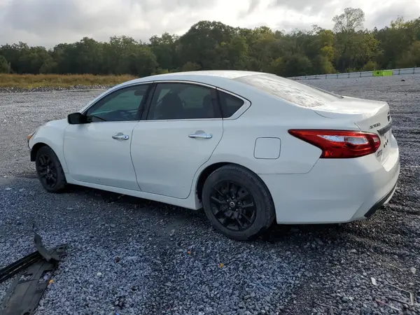 1N4AL3AP3HN349070 2017 NISSAN ALTIMA - Image 2