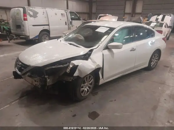 1N4AL3AP3HN349425 2017 NISSAN ALTIMA - Image 2