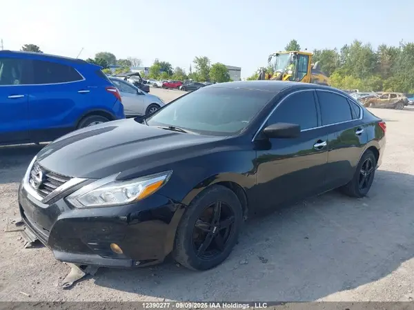 1N4AL3AP3HN350817 2017 NISSAN ALTIMA - Image 2