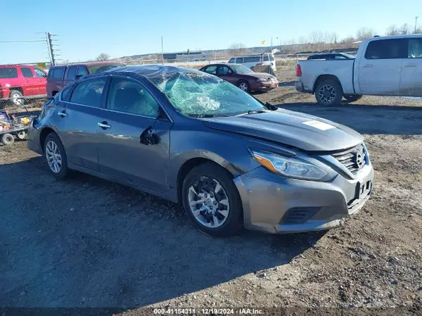 1N4AL3AP3HN358321 2017 NISSAN ALTIMA - Image 1