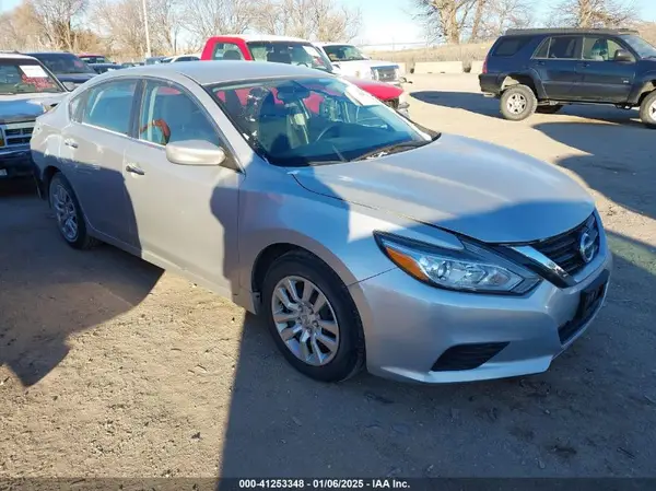 1N4AL3AP3HN360604 2017 NISSAN ALTIMA - Image 1