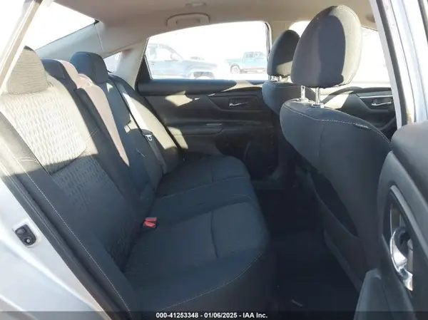 1N4AL3AP3HN360604 2017 NISSAN ALTIMA - Image 8