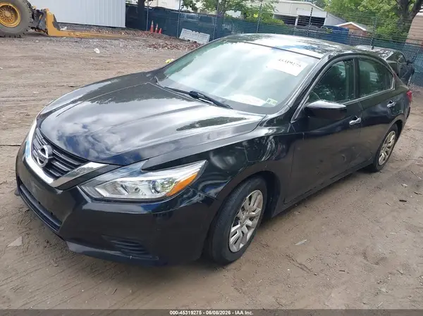 1N4AL3AP3HN360649 2017 NISSAN ALTIMA - Image 2