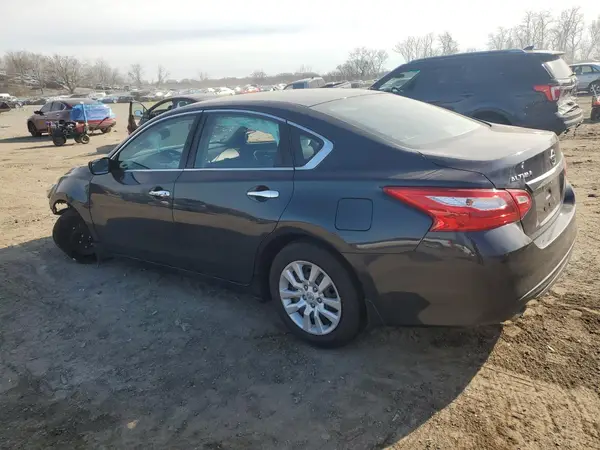 1N4AL3AP3HN365737 2017 NISSAN ALTIMA - Image 2