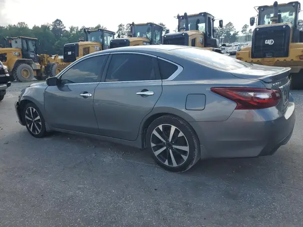 1N4AL3AP3JC101080 2018 NISSAN ALTIMA - Image 2