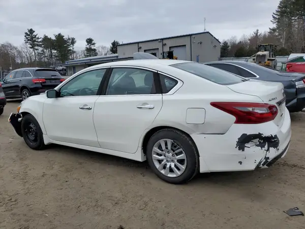 1N4AL3AP3JC103962 2018 NISSAN ALTIMA - Image 2