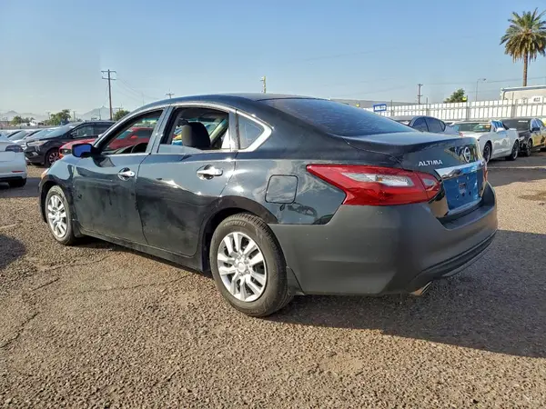 1N4AL3AP3JC105551 2018 NISSAN ALTIMA - Image 2