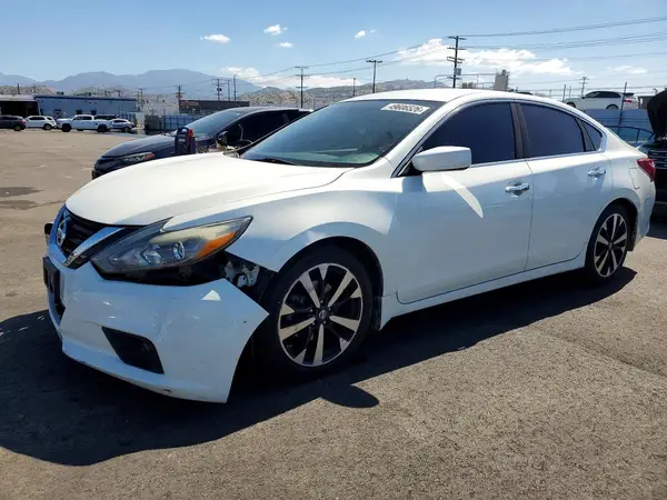 1N4AL3AP3JC107039 2018 NISSAN ALTIMA - Image 1
