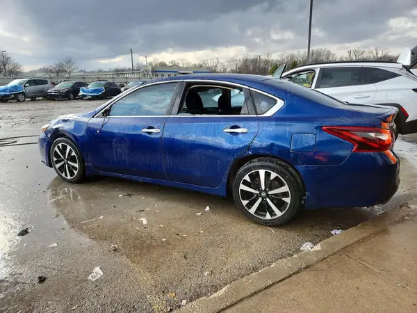 1N4AL3AP3JC109423 2018 NISSAN ALTIMA - Image 2