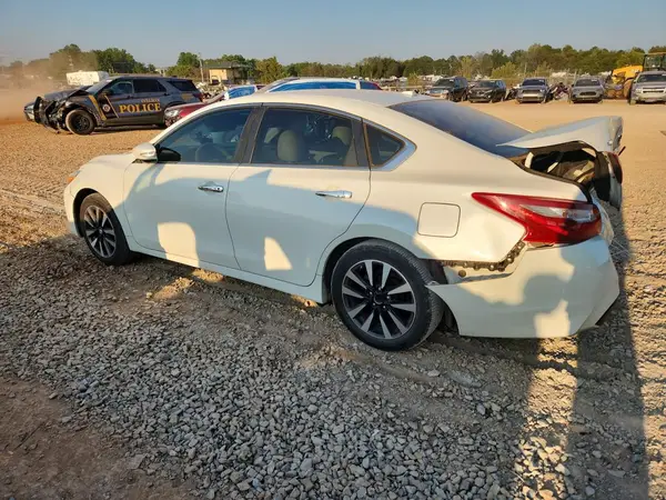 1N4AL3AP3JC112743 2018 NISSAN ALTIMA - Image 2