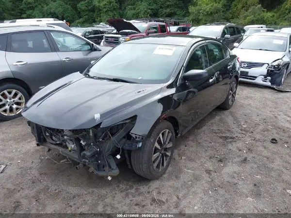1N4AL3AP3JC113469 2018 NISSAN ALTIMA - Image 2