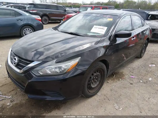 1N4AL3AP3JC116095 2018 NISSAN ALTIMA - Image 2