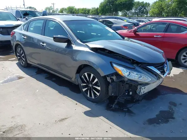 1N4AL3AP3JC116131 2018 NISSAN ALTIMA - Image 1