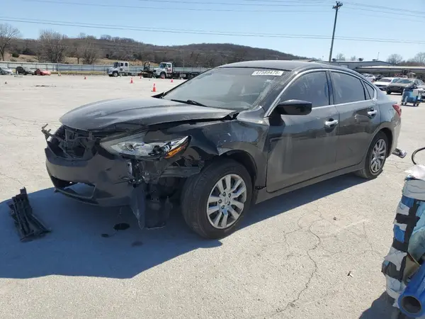 1N4AL3AP3JC117862 2018 NISSAN ALTIMA - Image 1