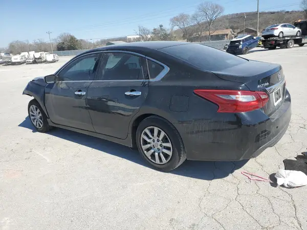 1N4AL3AP3JC117862 2018 NISSAN ALTIMA - Image 2