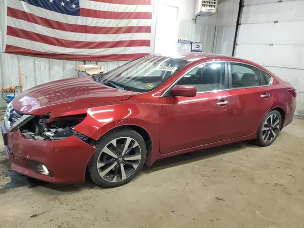 1N4AL3AP3JC120177 2018 NISSAN ALTIMA - Image 1