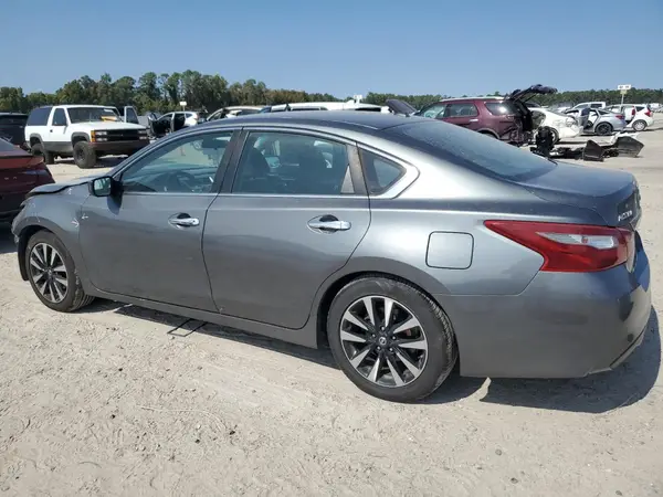 1N4AL3AP3JC122172 2018 NISSAN ALTIMA - Image 2