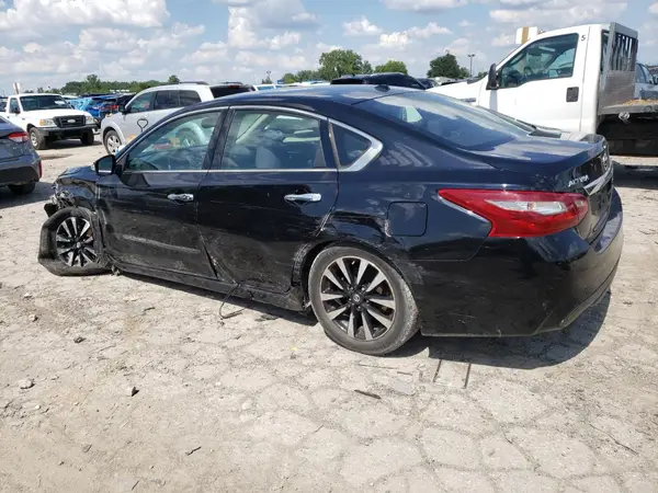 1N4AL3AP3JC123838 2018 NISSAN ALTIMA - Image 2
