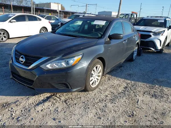 1N4AL3AP3JC129400 2018 NISSAN ALTIMA - Image 2