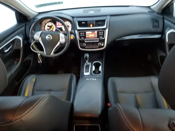 1N4AL3AP3JC129736 2018 NISSAN ALTIMA - Image 8