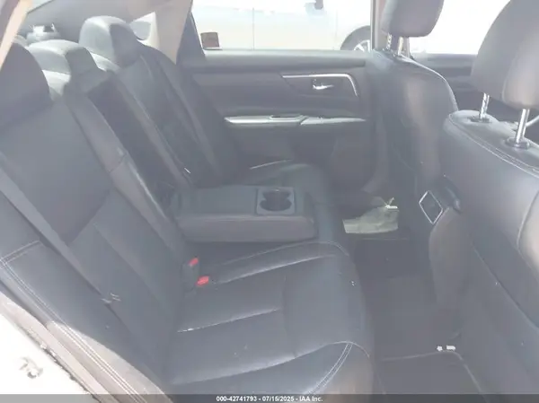 1N4AL3AP3JC130532 2018 NISSAN ALTIMA - Image 8