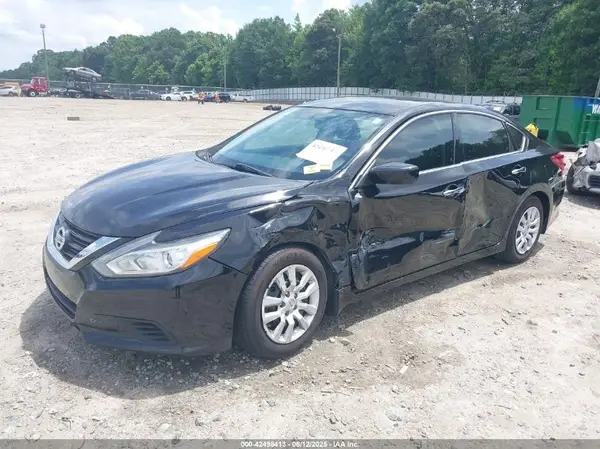 1N4AL3AP3JC131261 2018 NISSAN ALTIMA - Image 2